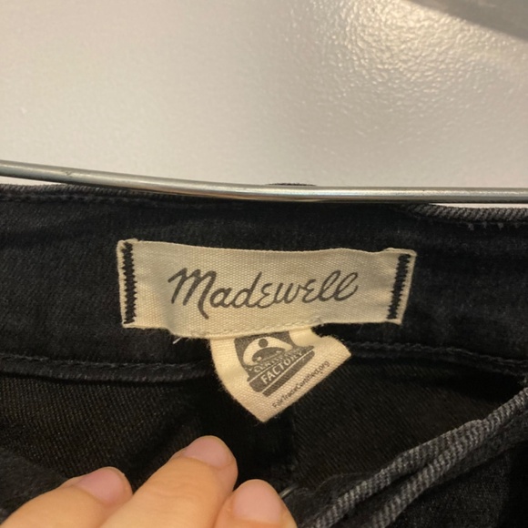 Madewell 10" High-Rise Skinny Faded Black Jeans - Picture 5 of 8